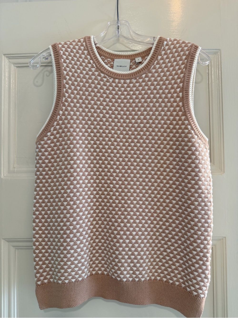 Varley "Jenson" Tan and Cream Textured Knit Sleeveless Vest - Size Small